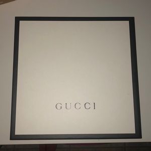 Gucci box